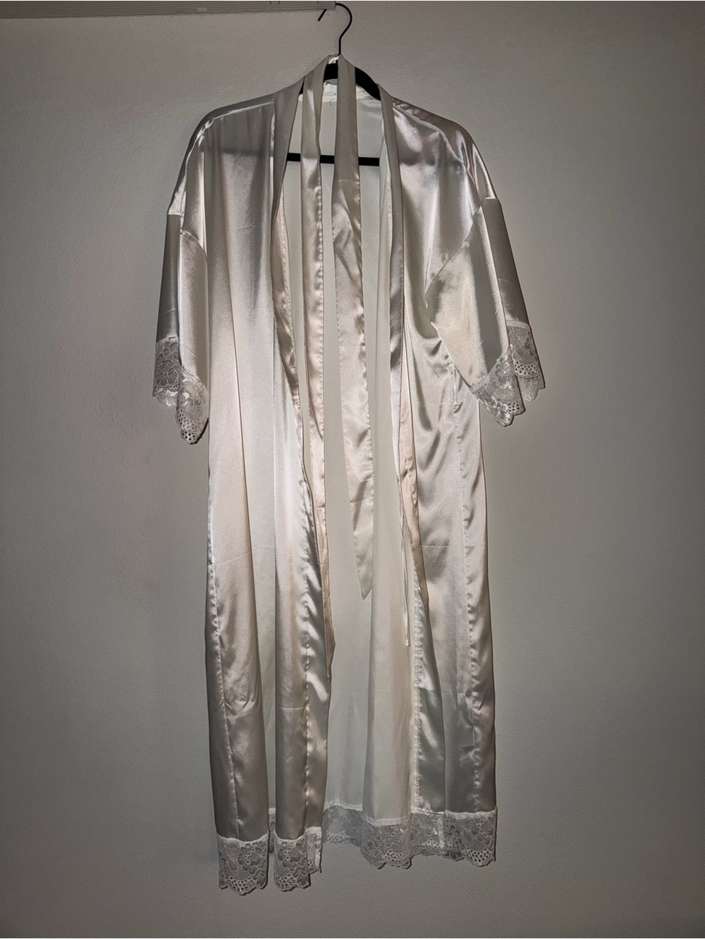 Silk-Look Lace Trim Robe - Cream